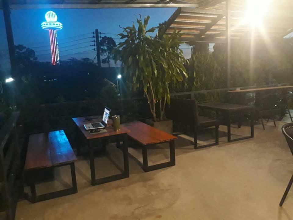 Baantung Homestay Mukdahan Exterior foto